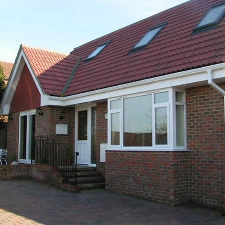 Bramley Cottage Sandown Eksteriør billede